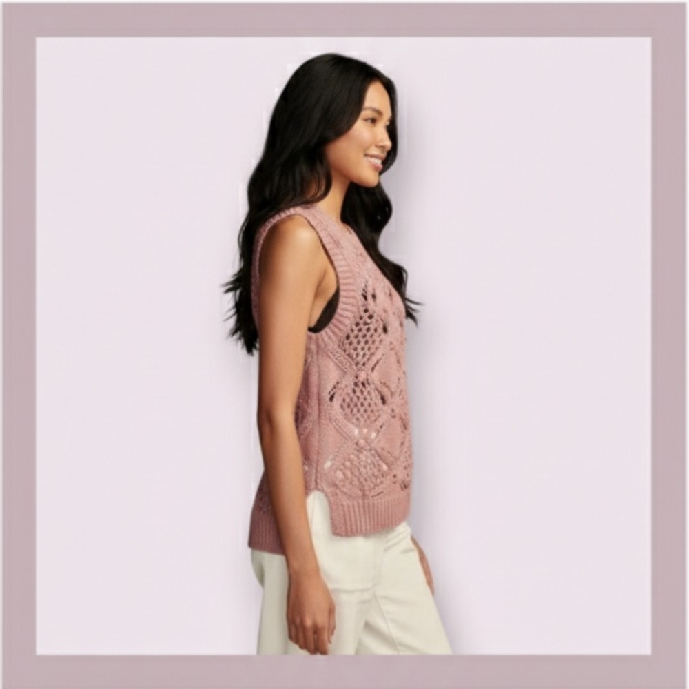 Lucky Brand Diamond Nostalgia Rose Crochet Sweater Vest